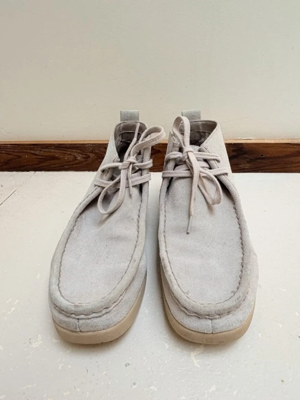 Everlane‎ Mac Toe Suede Chukka Boots Size 8.5 Beige Gray Women Travel Vacation